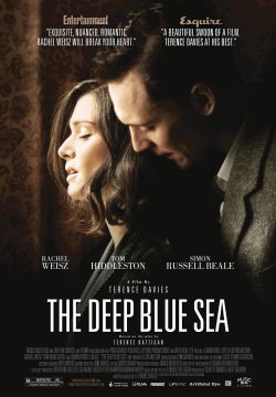 دانلود فیلم The Deep Blue Sea 2011